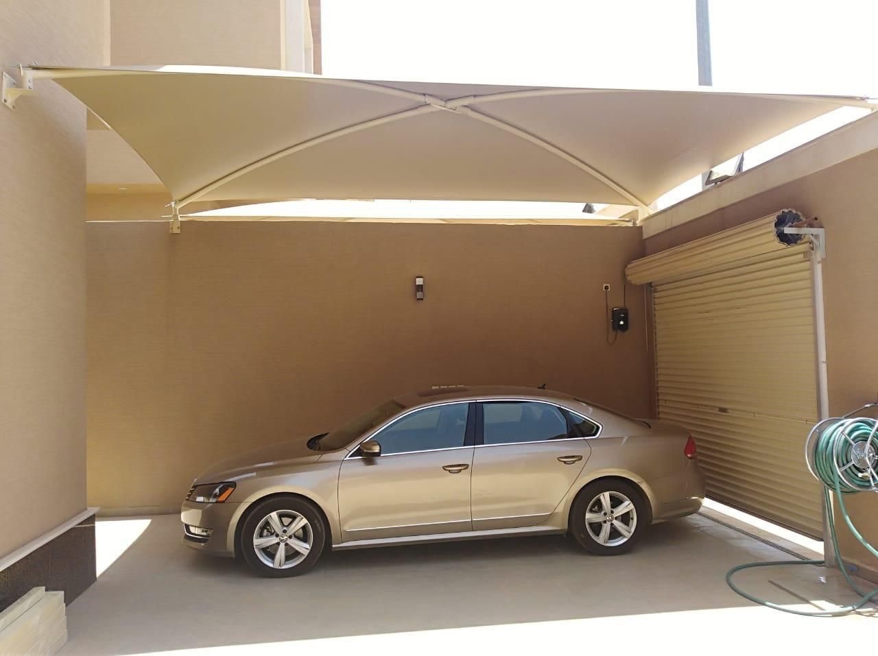 Single Post Sun Shades in Saudi Arabia for shops and villas with minimal footprint