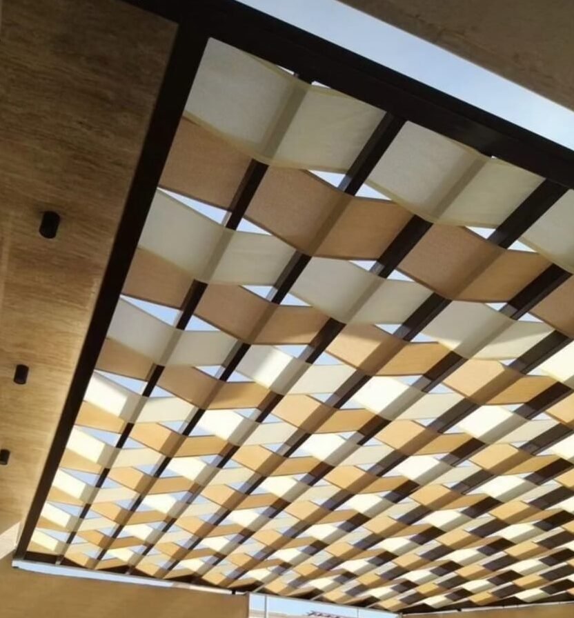 Retractable sun shade systems